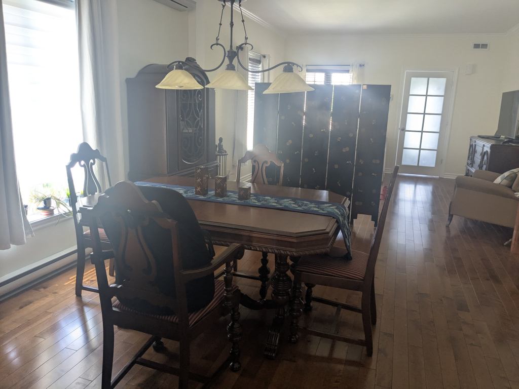 Maison De Ville Plein Pied. | 2848066