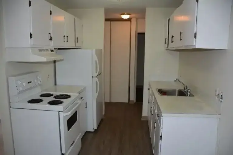 Huntsgate Place | 432 Huntsville Cres NW, Calgary | 2848887