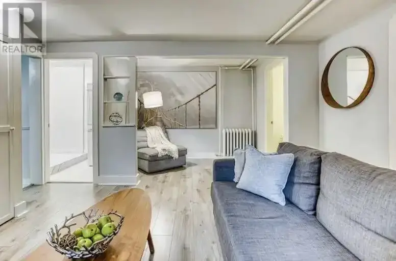 1 223 W 13TH AVENUE | 1 223 W 13TH AVENUE, Vancouver | 2862275