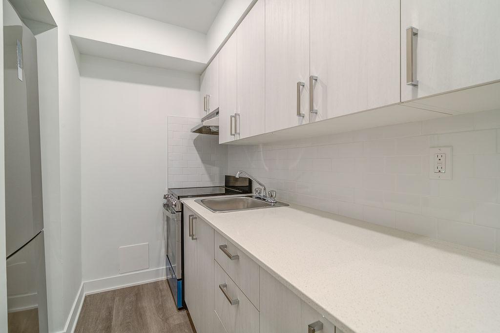 Studio Apartments For July 2025 - A louer • For Rent | 2849660
