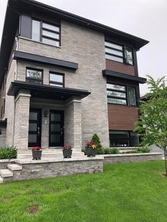 CONDO À LOUER DANS LE VIEUX STE-ROSE- 51/2 (DISPONIBLE 1ER SEPTEMBRE 2025) | 2849681