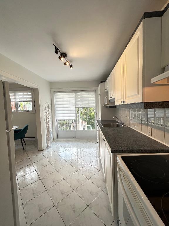 51/2 MEUBLE MONTREAL | 2849687