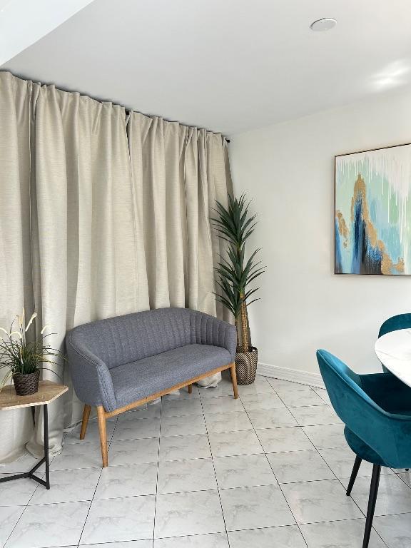 51/2 MEUBLE MONTREAL | 2849687