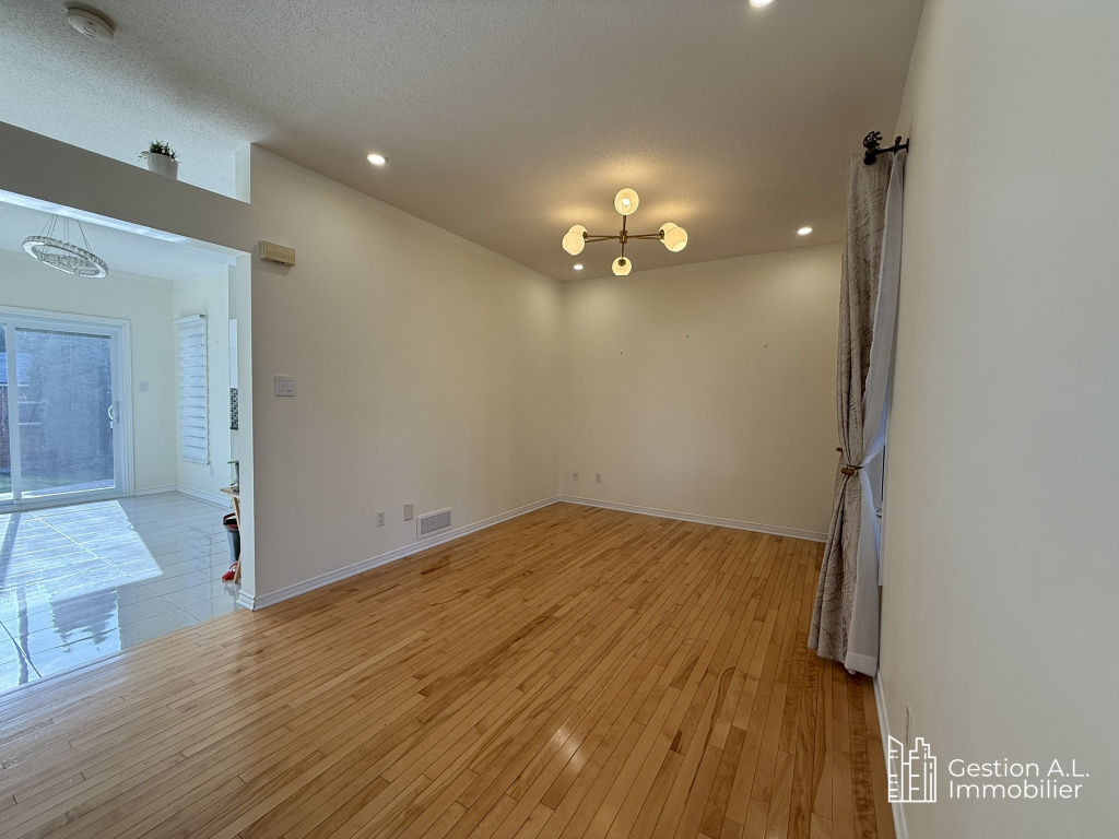 MAISON 3 CHAMBRES, SECTEUR PLATEAU | 2849735