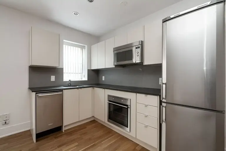 81 - 83 Isabella Street | 81 Isabella Street, Toronto | 2849791
