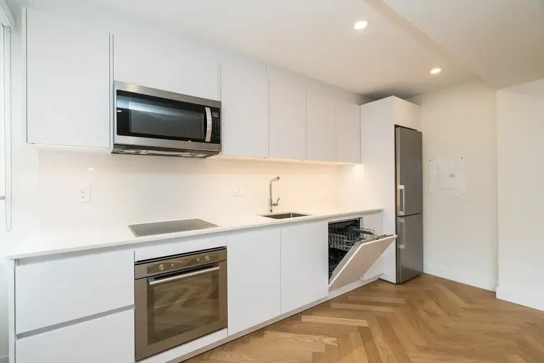 755 Avenue Road | 755 Avenue Road, Toronto | 2954681