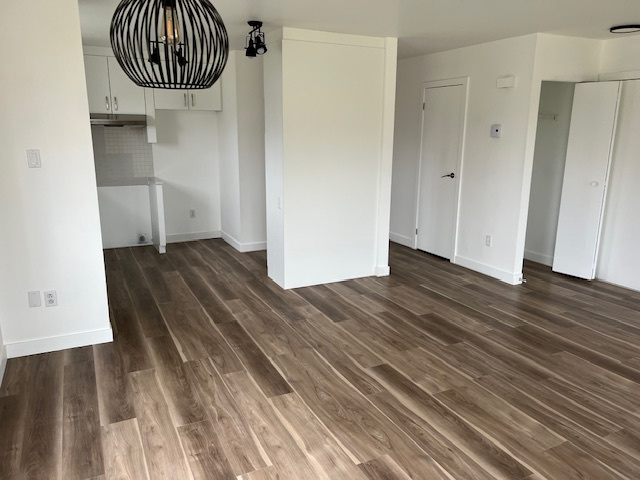 Très Beau 4 1/2 à NDP | 2853593