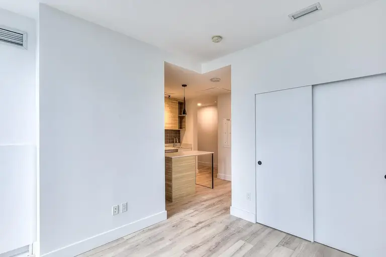 Bleury Luxury Apartments | 1200 Rue de Bleury, Ville-Marie | 2853696