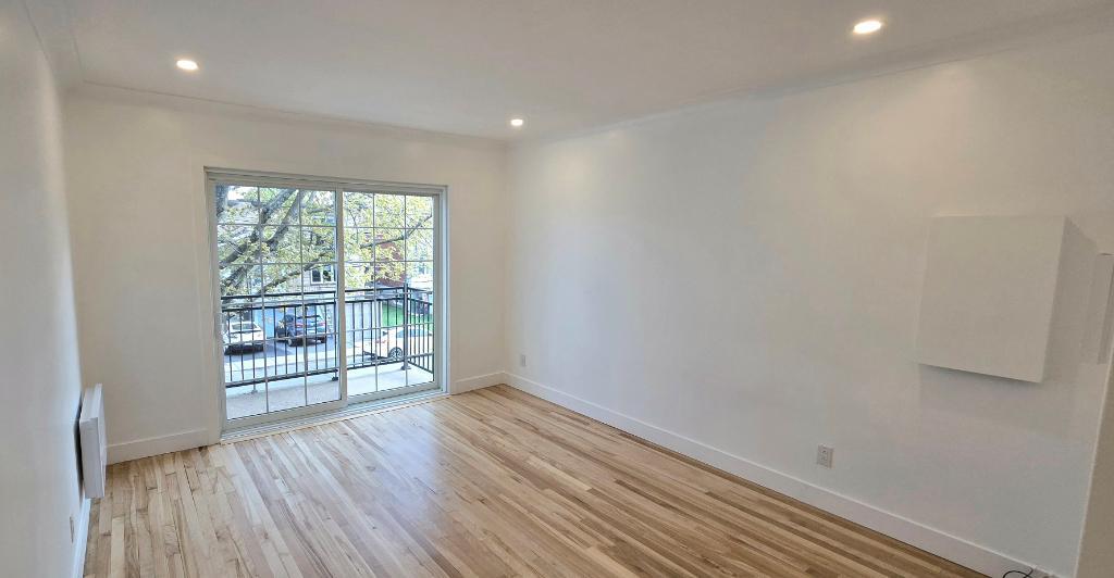 🏡 Grand 4 ½ lumineux à louer – LaSalle (Bronx) | 2853988