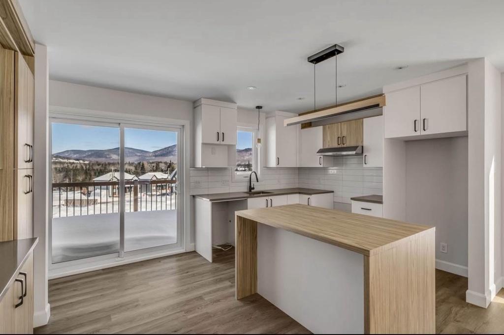 Magnifique maison de ville, unité de bout | 2854007