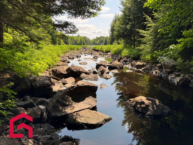 Terrain Résidentiel Gore À Vendre | 2854040