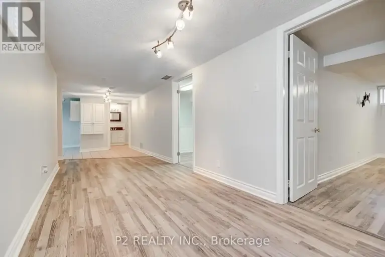 BASEMENT - 19512 YONGE STREET | BASEMENT - 19512 YONGE STREET, East Gwillimbury | 2854089