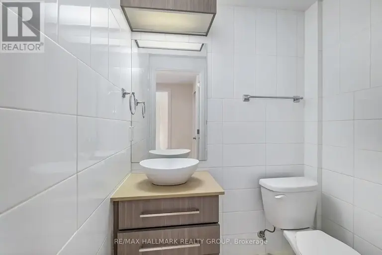 50 QUEEN VICTORIA STREET | 50 QUEEN VICTORIA STREET, Ottawa | 2854137