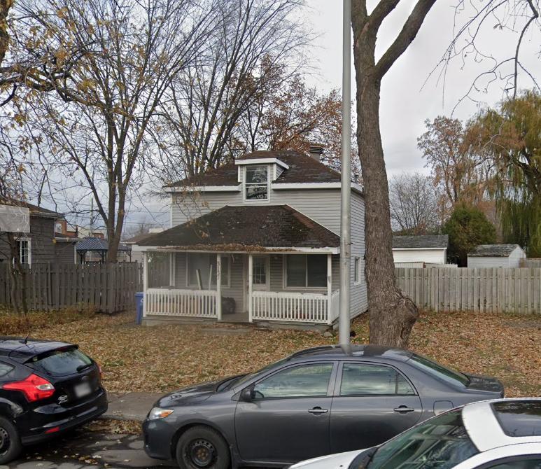 Terrain à vendre face à l'hôpital Charles-Lemoyne | 2854221
