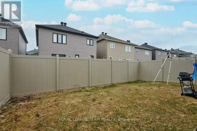 784 CAPPAMORE DR DRIVE | 784 CAPPAMORE DR DRIVE, Ottawa | 2854280
