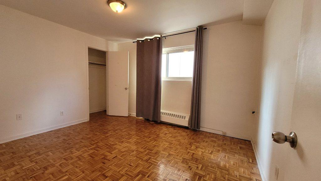 3.5 chauffé bas de plex - JUILLET | 2859491