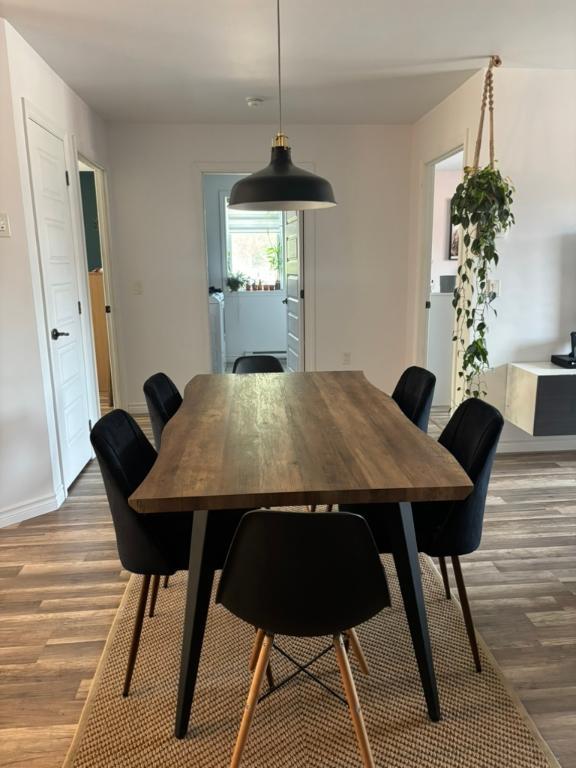 Bel appartement lumineux 4 1/2 | 2859493