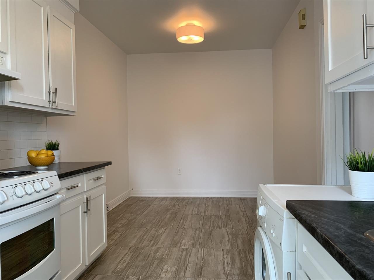 3 ½ - 1644 BARRÉ, Saint-Laurent | 2859549