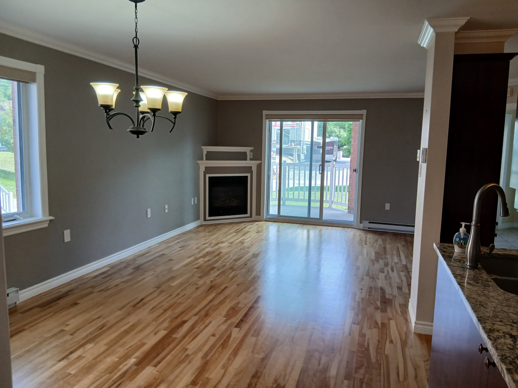 Condo 4 1/2 À Louer | 2869542