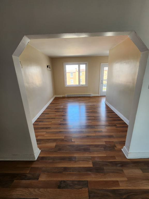 4 ½ à Louer à Parc-Extension – 2 Chambre | 2859562