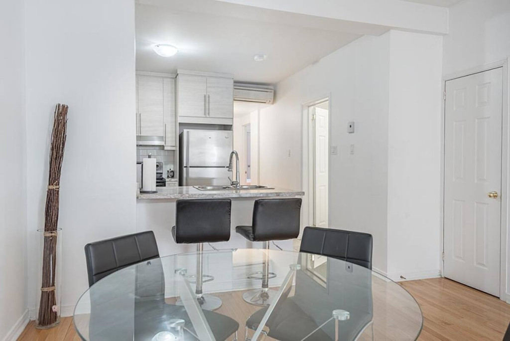 Spacieux 2 Cac TOUT MEUBLÉ Et Terrasse | 2859580