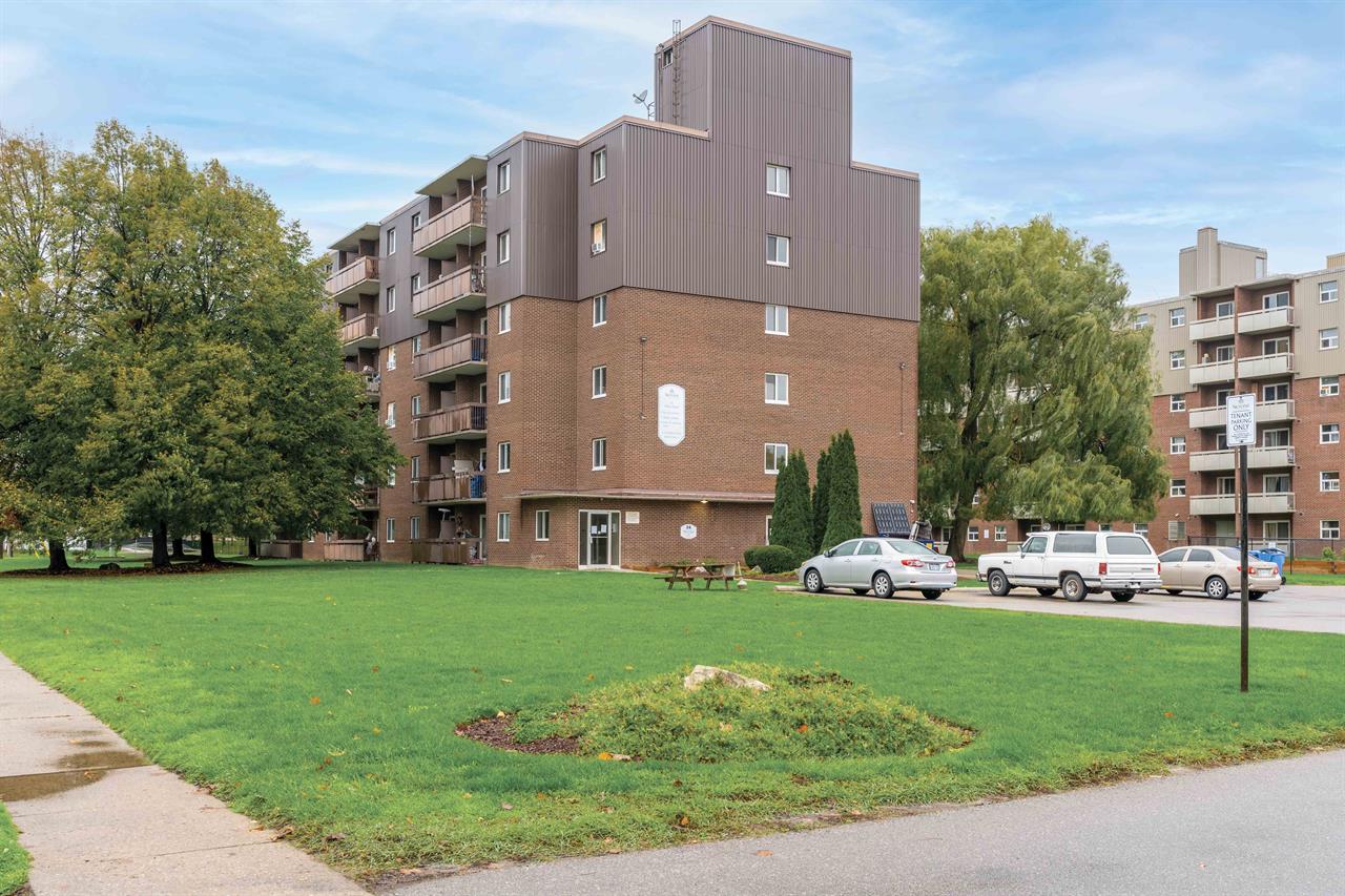 26 Willow Road Apartments | 2859702