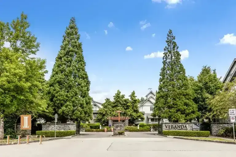 Beautiful Spacious 4 Bedroom Townhouse in Surrey! | 16233 83 Avenue, Surrey | 2859883