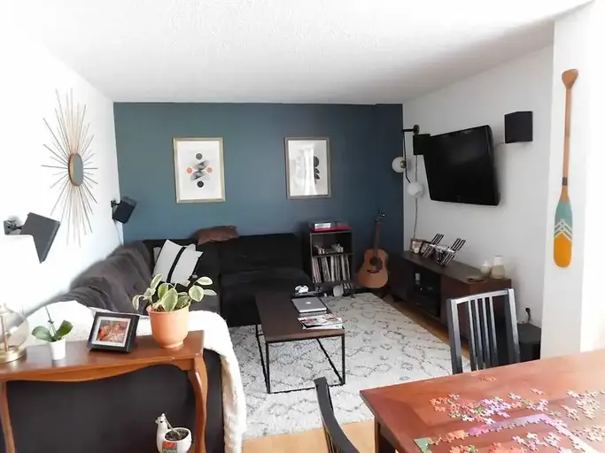 2 Weeks Free Rent. Student Special. Upgraded Kensington Condo | 202 - 314 14 St NW, Calgary | 2964317