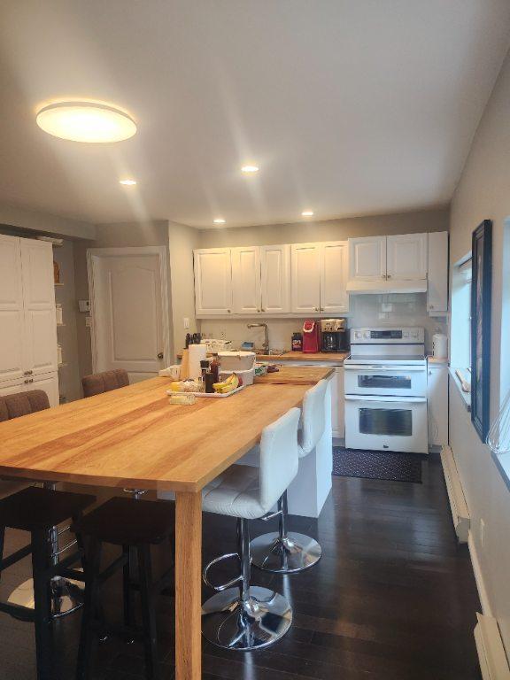 Chalet maison au bord de leau a lentree du parc du mont tremblant | 2860035