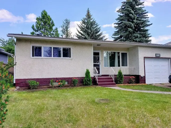 Sunset or Sunrise, this home is yours for $2395 | Edmonton | 2860289
