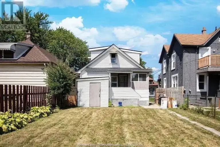 553 Tournier STREET | 553 Tournier STREET, Windsor | 2860868