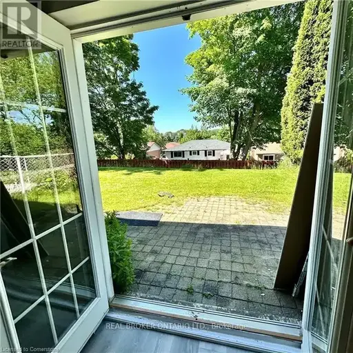LOWER - 60 SANDSPRINGS CRESCENT | LOWER - 60 SANDSPRINGS CRESCENT, Kitchener | 2872967