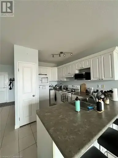 353 COMMISSIONERS Road W Unit# 1011 | 353 COMMISSIONERS Road W Unit# 1011, London | 2864959