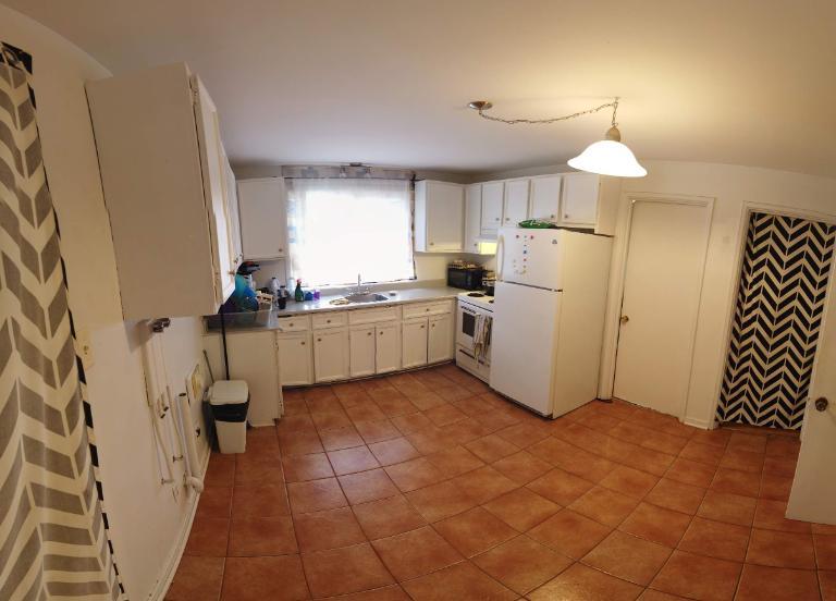 2 CH - 1 SDB - Québec - $1,295 /mo | 2870010
