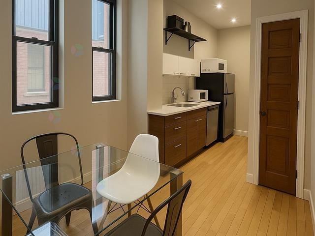 Grand 3 1/2 Meubler, Renover, Wifi Inclu | 2865218