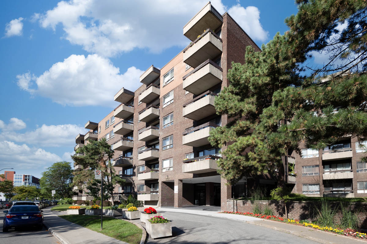 3 Bedroom Available At 3333 West Jean Talon Street, Montreal - 3333 West Jean Talon Street, Montréal | 2865226
