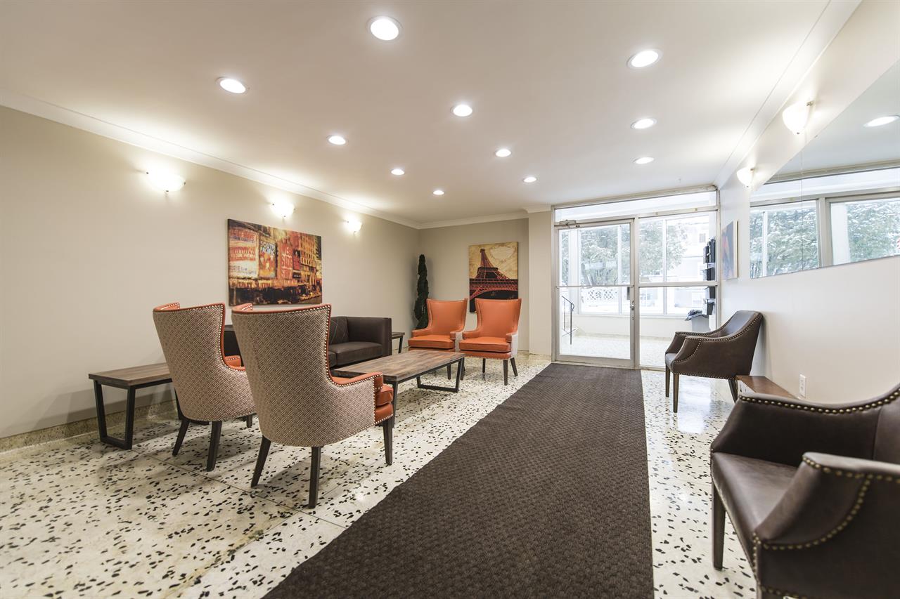 Lake Street Apartments | 2865249