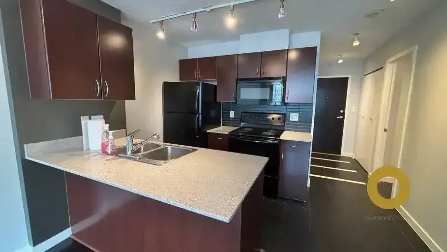 1 Bed 1 Bath + Den in the Heart of Downtown Electric Avenue 2 | 938 Smithe Street, Vancouver | 2865298