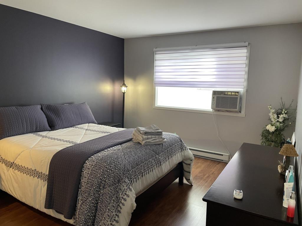 SUPERBE 4 1/2 SUR À LOUER, disponible le 1er Août, IMPECCABLE. | 2865340