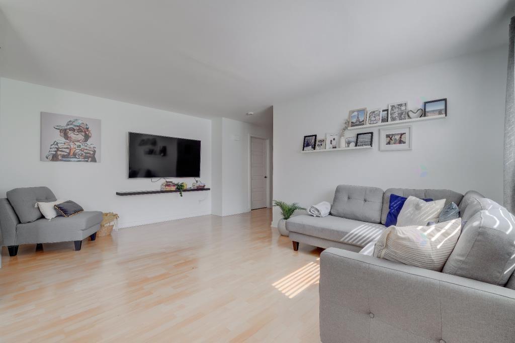 Très beau 4 et demis à Longueuil | 2865368
