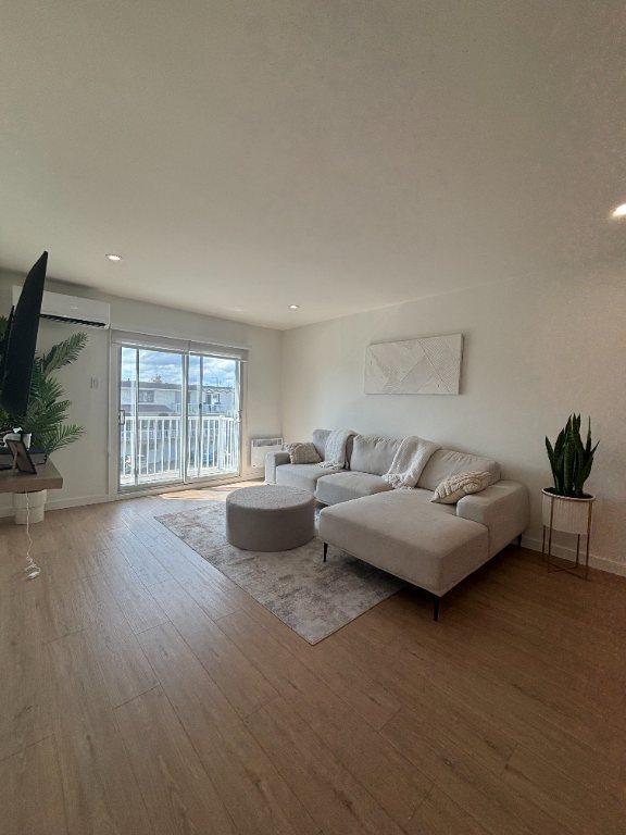 Beau 4 1/2 - St-Leonard - AC + Lav/Sech Inclus - 1er Septembre | 2865527