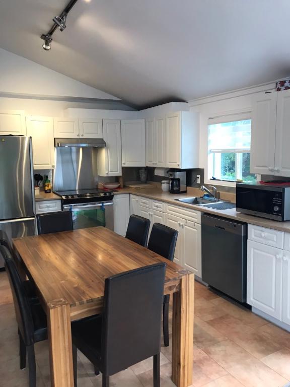 Cathédrale centre-ville St-Sauveur 4 1/2 | 2879143
