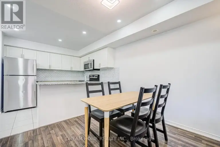 #17 - 2484 POST ROAD | #17 - 2484 POST ROAD, Oakville | 2887551