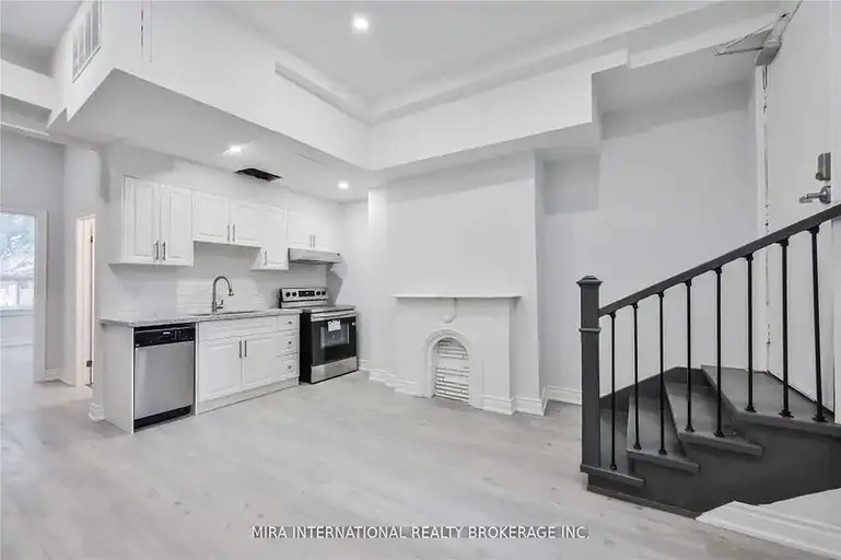 414 Dundas Street East #101 | 414 Dundas Street East, Toronto | 2887703