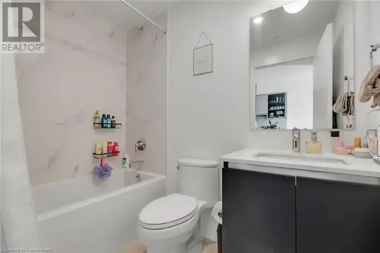 405 DUNDAS Street W Unit# 606 | 405 DUNDAS Street W Unit# 606, Oakville | 2874426