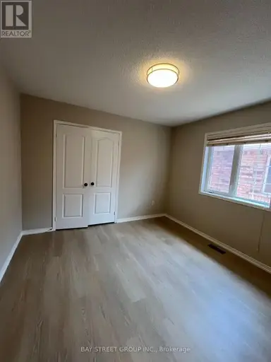 52 QUEENSWAY DRIVE | 52 QUEENSWAY DRIVE, Richmond Hill | 2914083