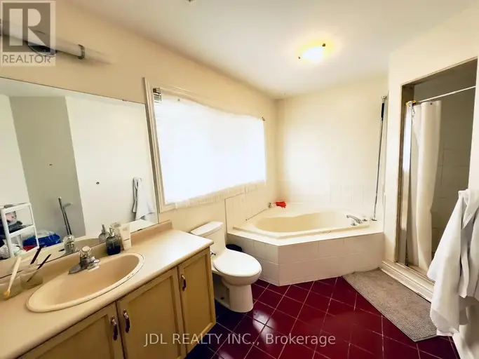 174 - 18 CLARK AVENUE W | 174 - 18 CLARK AVENUE W, Vaughan | 2866479
