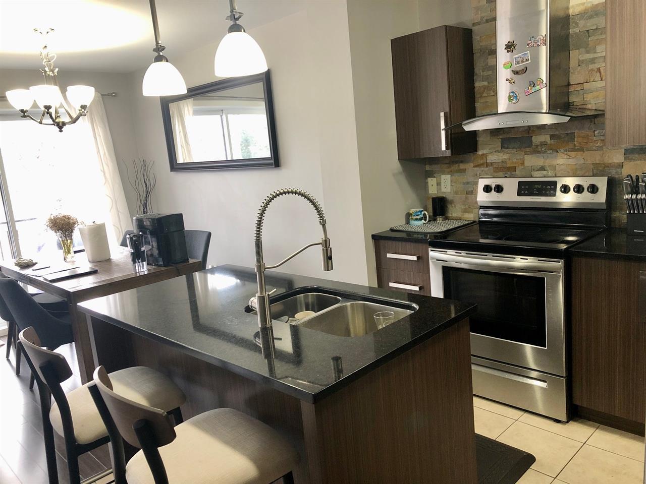 Appartement Longueuil (Saint-Hubert) À Louer | 2869595