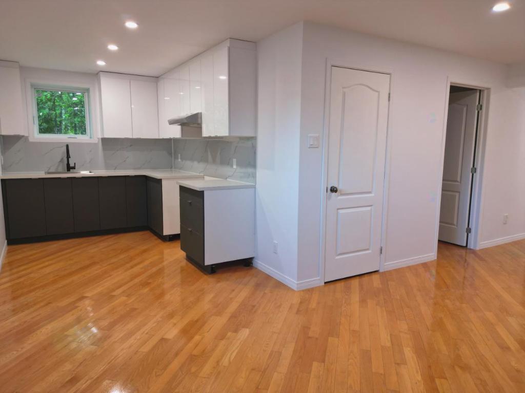 Grand appartement 3 1/2 rénové - tout inclus à Shawinigan - logement à louer | 2869995