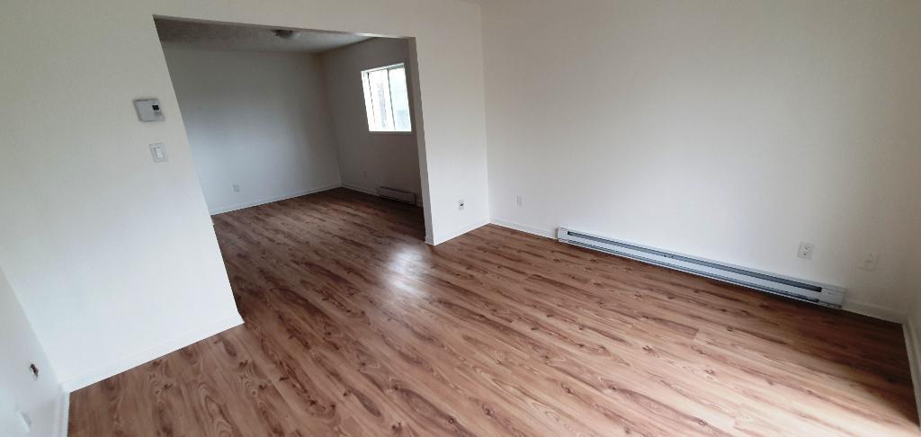 4 ½ à louer, à 2 pas du CHUS et Cegep – Disponible dès le 1er juillet ! | 2870008